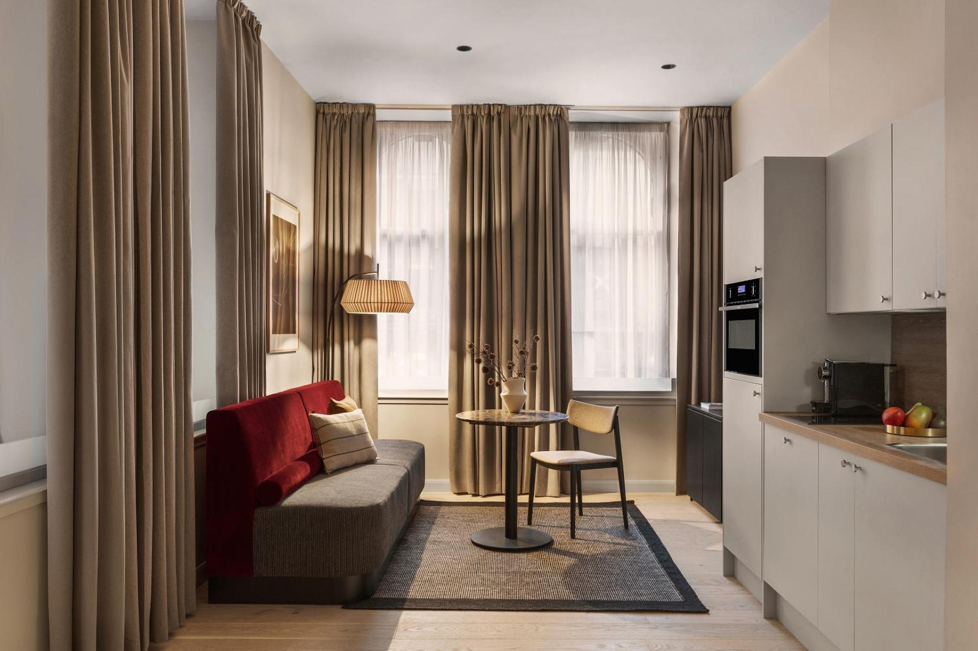 Sonder By Marriott Bonvoy The Teacher Aparthotel *